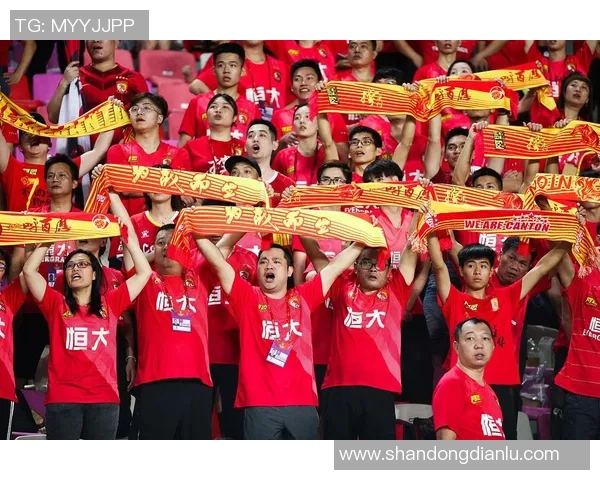 延边福德迎战广州恒大全力争胜展现球队实力与斗志