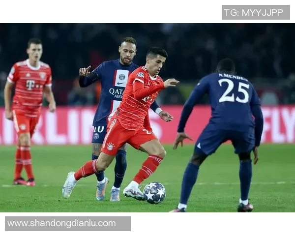 拜仁与巴黎圣曼的精彩对决直播全程回顾与分析