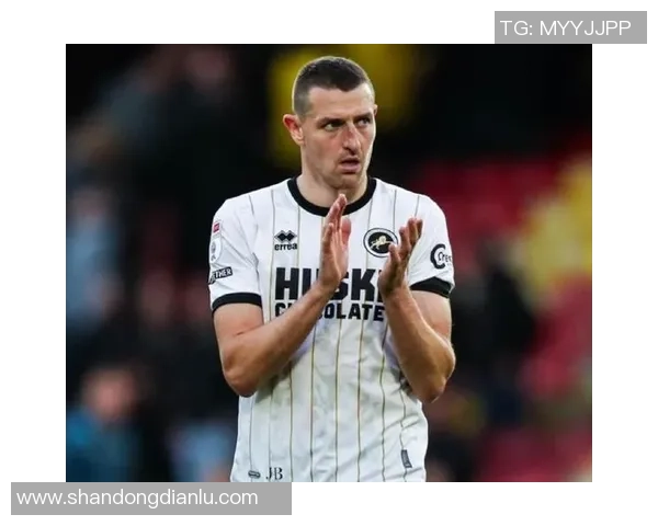 诺维奇与米尔沃尔激战在即谁能在这场对决中笑到最后